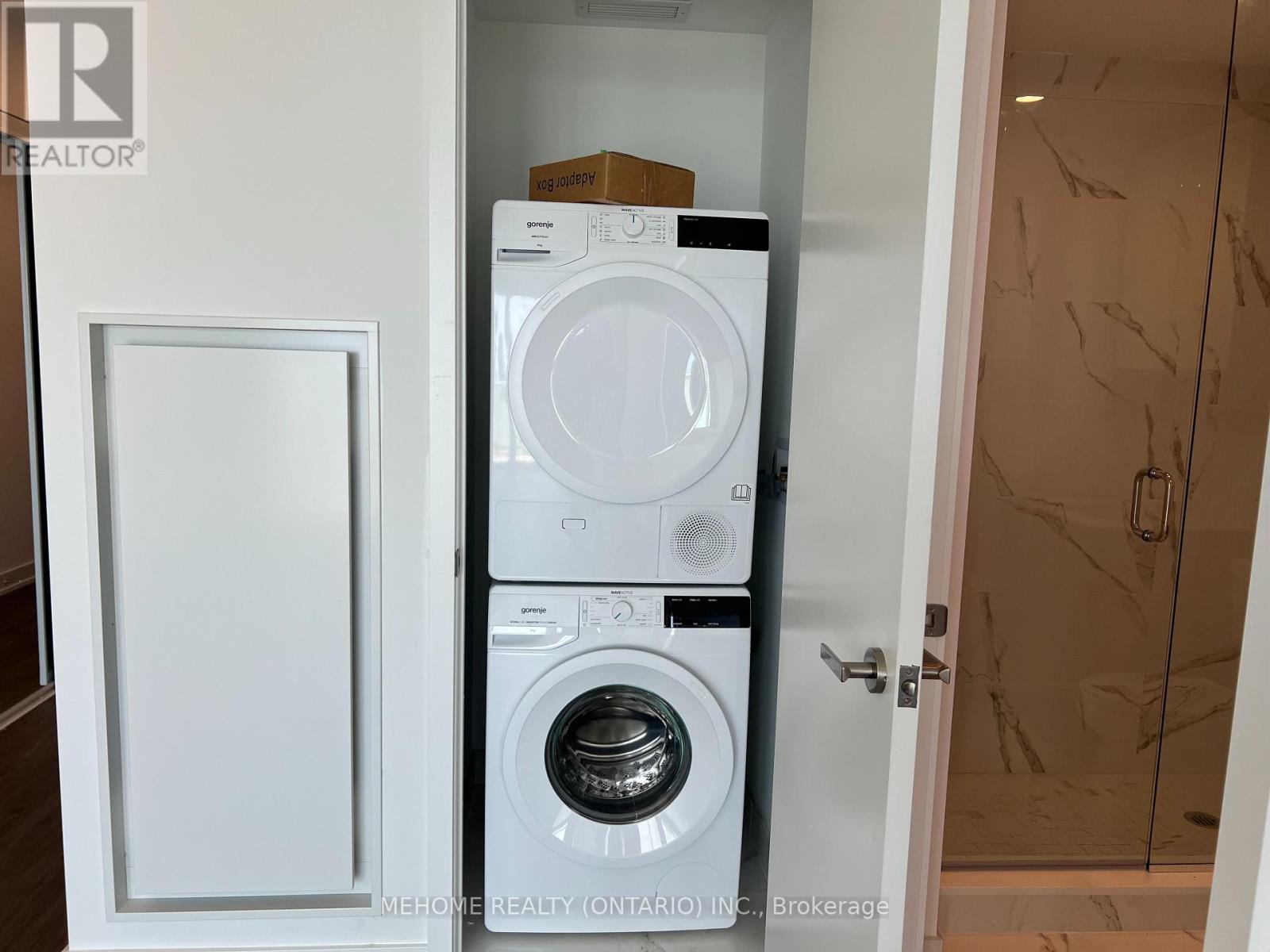 5306 - 88 Queen Street E, Toronto, Ontario  M5C 0B6 - Photo 11 - C12518248