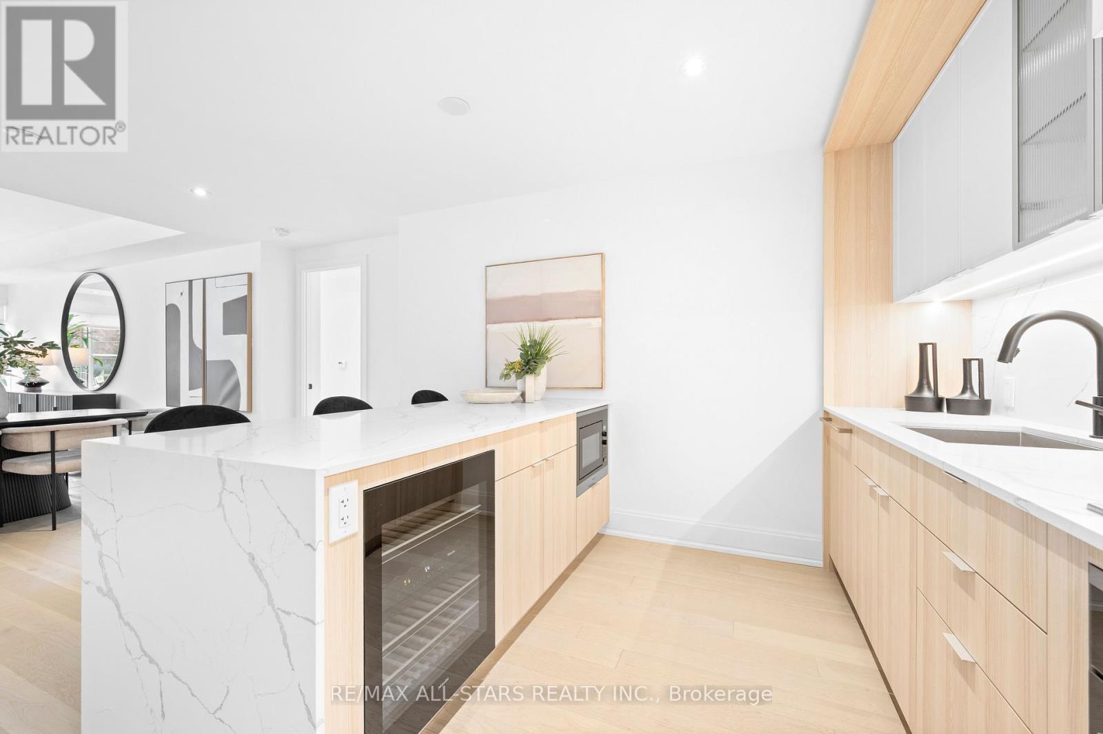 201 - 355 Bedford Park Avenue, Toronto, Ontario  M5M 0A5 - Photo 24 - C12518274