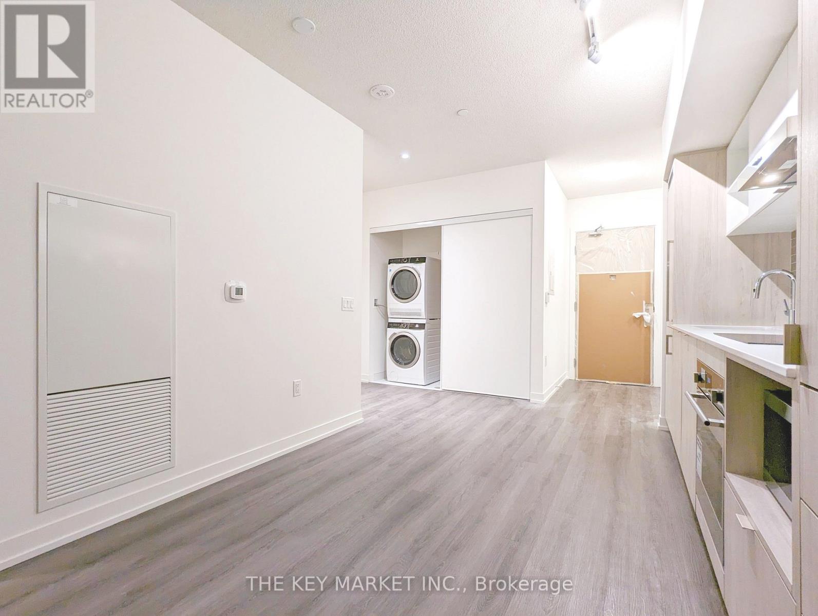 901 - 138 Downes Street, Toronto, Ontario  M5E 0E4 - Photo 18 - C12518282