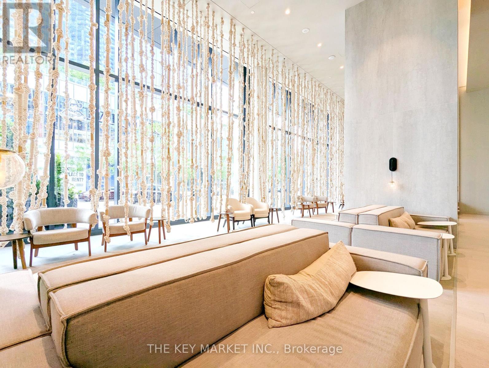 901 - 138 Downes Street, Toronto, Ontario  M5E 0E4 - Photo 4 - C12518282