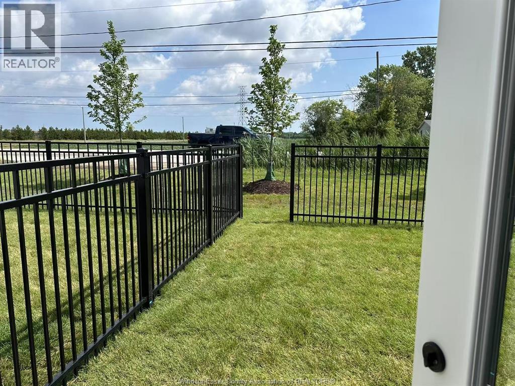 4400 LAURIER PARKWAY Unit# 205, LaSalle, Ontario