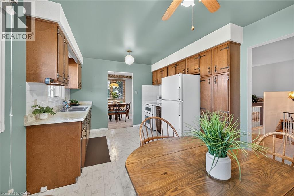 12 Athens Street, Hagersville, Ontario  N0A 1H0 - Photo 19 - 40775776