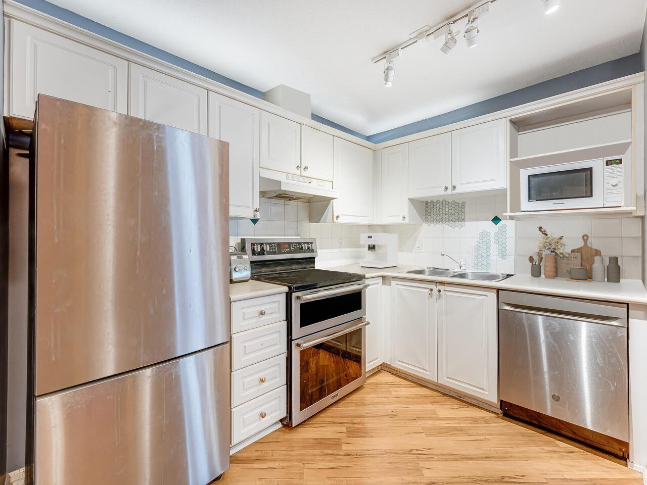 311 8139 121a Street, Surrey, British Columbia  V3W 0Z2 - Photo 13 - R3061028