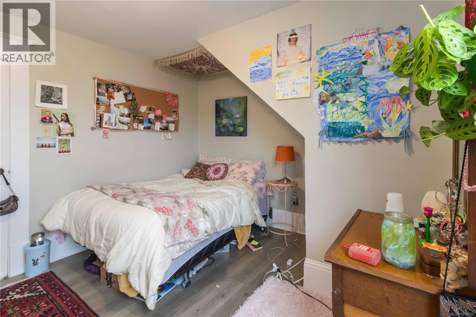 1742 Denman St, Victoria, British Columbia  V8R 1Y4 - Photo 23 - 1018755