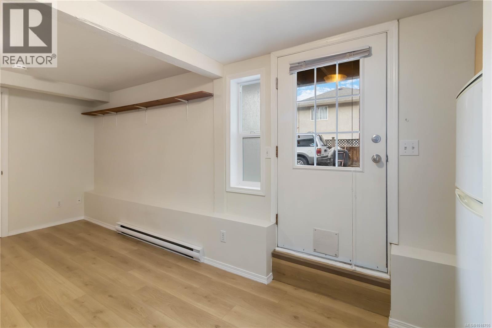 1742 Denman St, Victoria, British Columbia  V8R 1Y4 - Photo 27 - 1018755