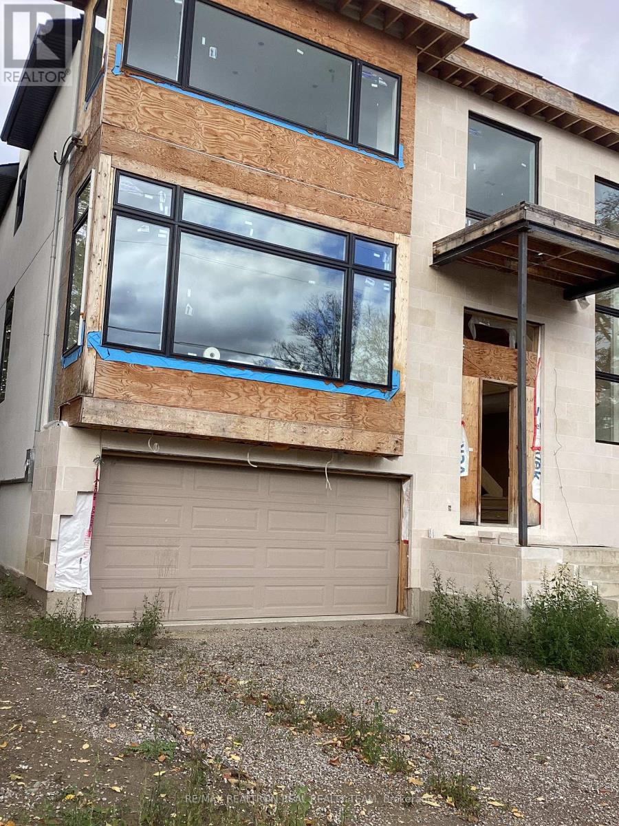 162 Church Avenue, Toronto, Ontario  M2N 4G5 - Photo 3 - C12493552