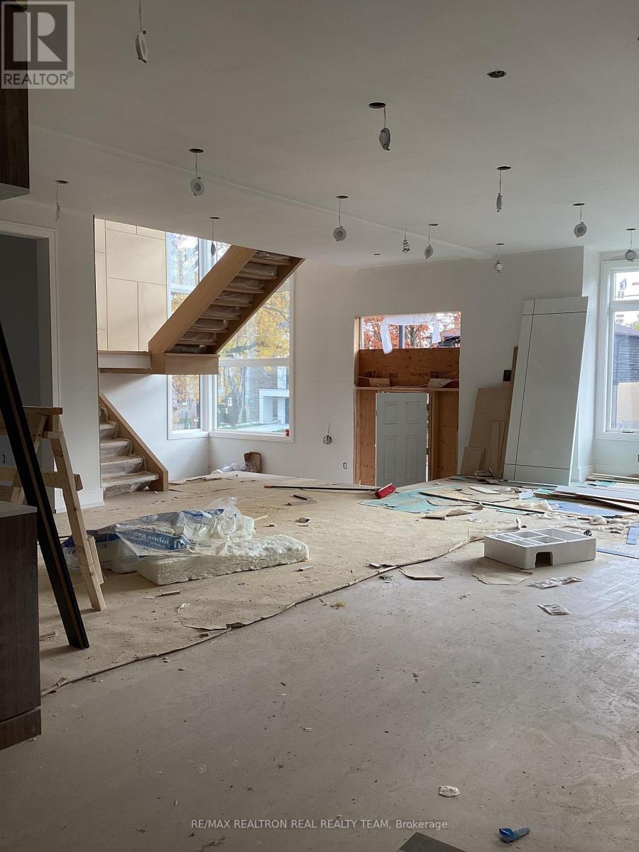 162 Church Avenue, Toronto, Ontario  M2N 4G5 - Photo 5 - C12493552