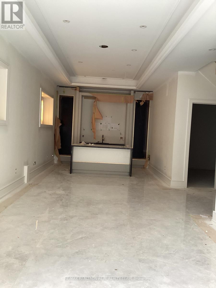 2 Palomino Crescent, Toronto, Ontario  M2K 1W1 - Photo 6 - C12493626