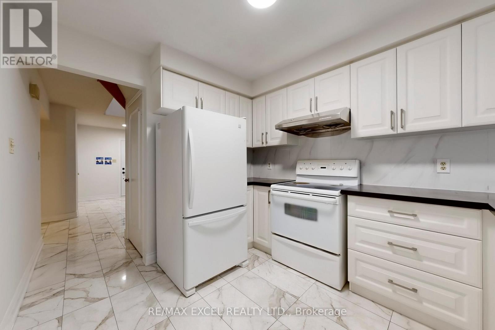 53 Sanwood Boulevard, Toronto, Ontario  M1V 3L6 - Photo 15 - E12517522