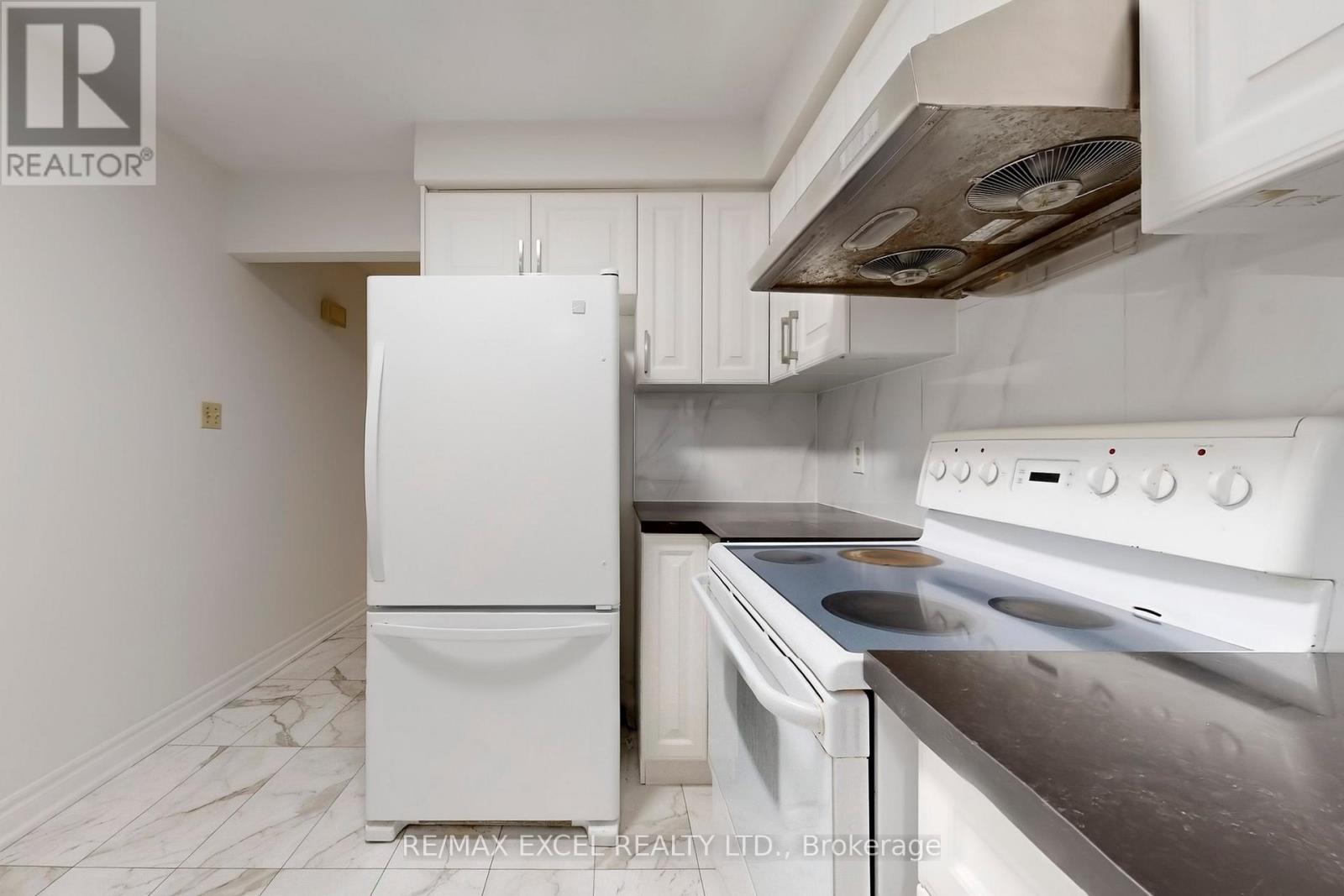 53 Sanwood Boulevard, Toronto, Ontario  M1V 3L6 - Photo 18 - E12517522