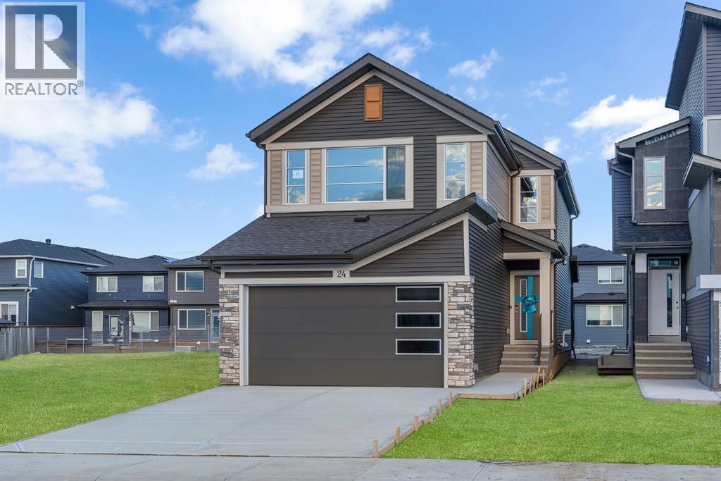 24 Corner Glen Green Ne, Calgary, Alberta  T3N 2P5 - Photo 2 - A2265934