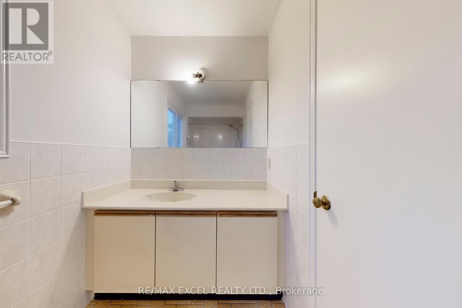 53 Sanwood Boulevard, Toronto, Ontario  M1V 3L6 - Photo 32 - E12517522