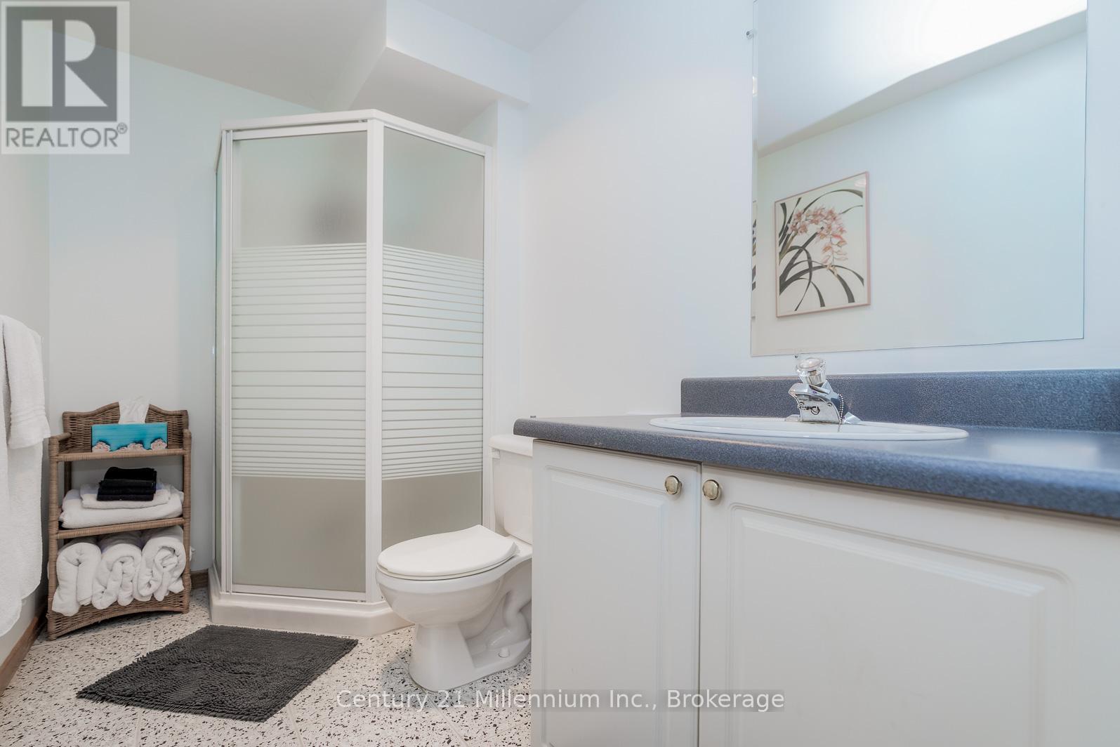 130 Pioneer Lane, Blue Mountains, Ontario L9Y 0M7 - Photo 21 - X12516094