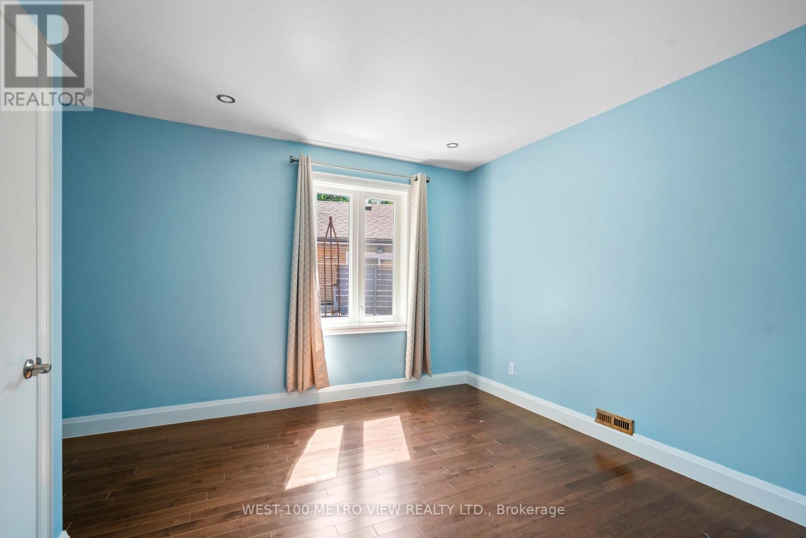 31 Rossford Road, Toronto, Ontario  M1R 4B2 - Photo 7 - E12518132