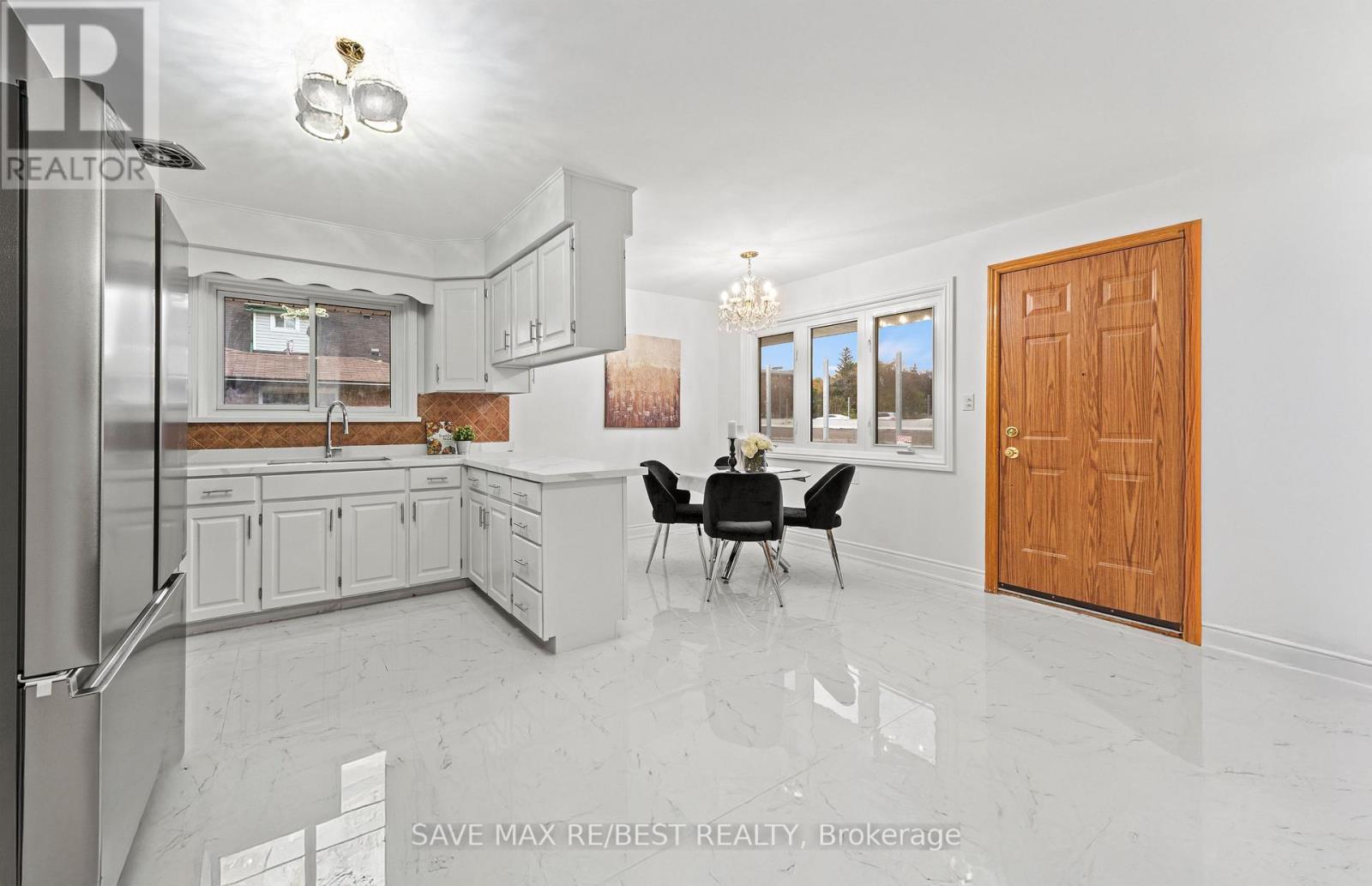 505 Ortono Avenue, Oshawa, Ontario  L1H 3L7 - Photo 4 - E12518166