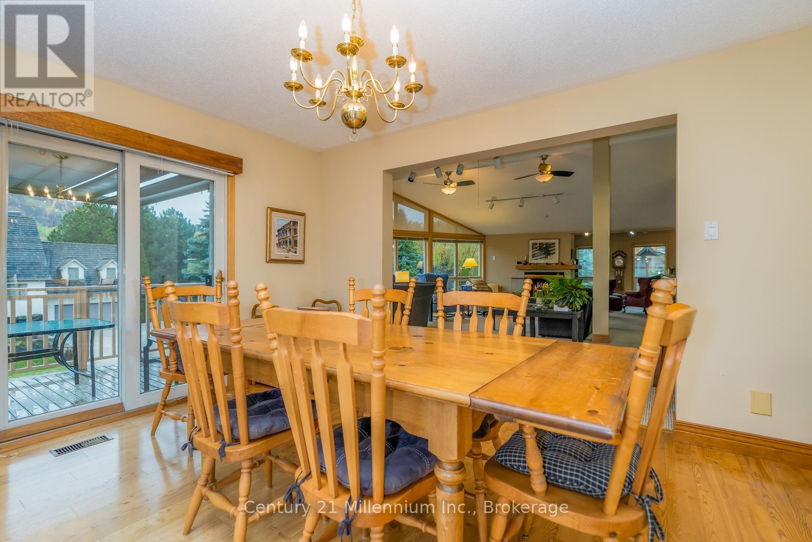 130 Pioneer Lane, Blue Mountains, Ontario L9Y 0M7 - Photo 31 - X12516094