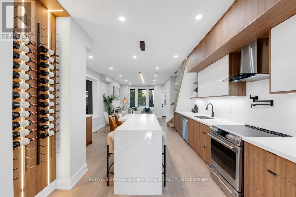 186 Parkmount Road, Toronto, Ontario  M4J 4V6 - Photo 19 - E12518212