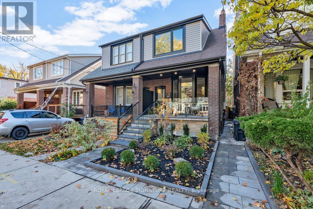 186 Parkmount Road, Toronto, Ontario  M4J 4V6 - Photo 3 - E12518212