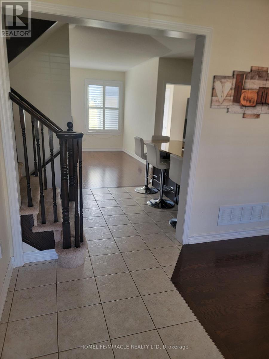 273 Riverlands Avenue, Markham, Ontario L6B 0V9 - Photo 6 - N12416317