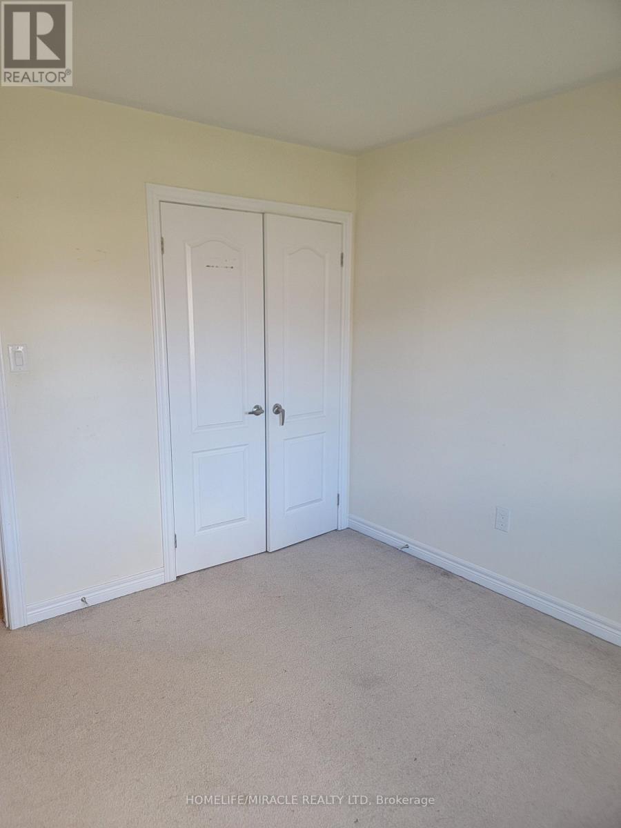 273 Riverlands Avenue, Markham, Ontario L6B 0V9 - Photo 14 - N12416317