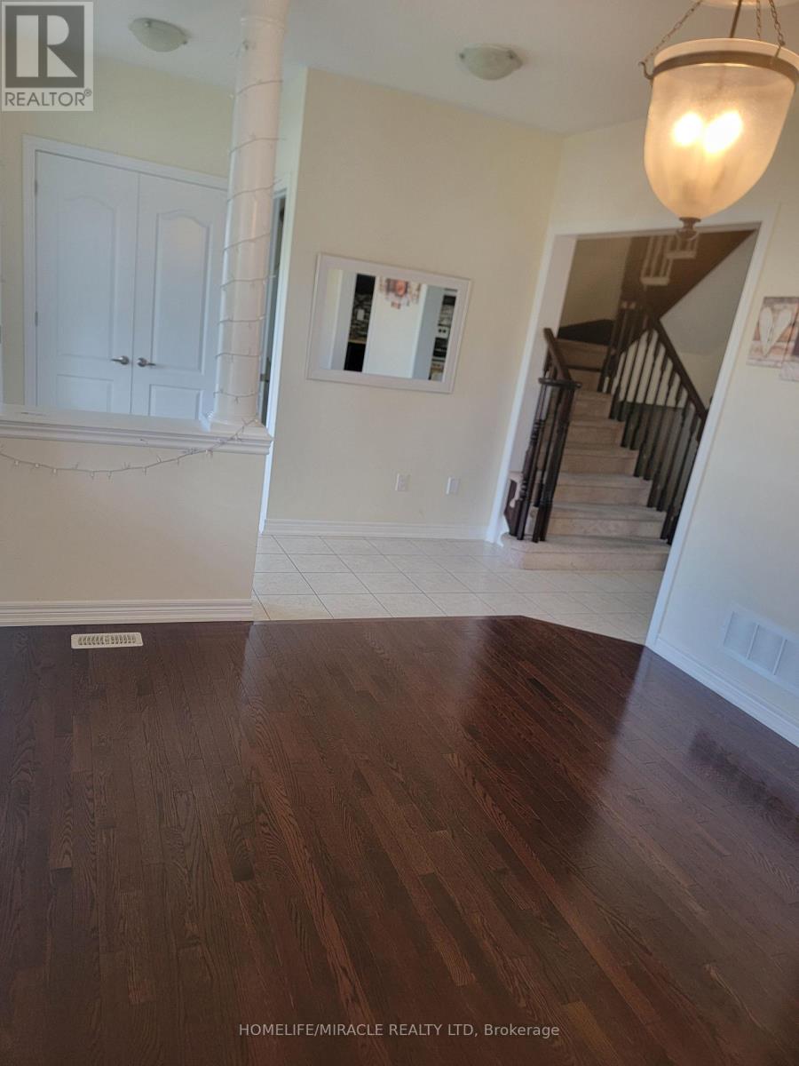 273 Riverlands Avenue, Markham, Ontario L6B 0V9 - Photo 4 - N12416317