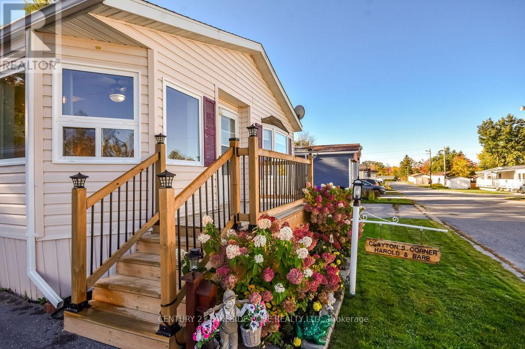 1355 Hilltop Road, Severn, Ontario  L3V 0V7 - Photo 2 - S12468922