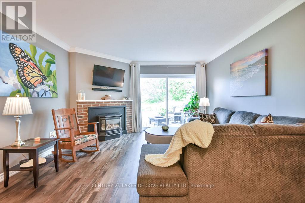 Unit #7 - 70 Laguna Parkway, Ramara, Ontario L0K 1B0 - Photo 14 - S12398808