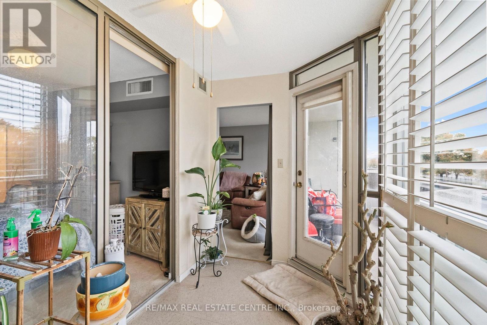 209 - 5090 Pinedale Avenue, Burlington, Ontario L7L 3V8 - Photo 27 - W12486498