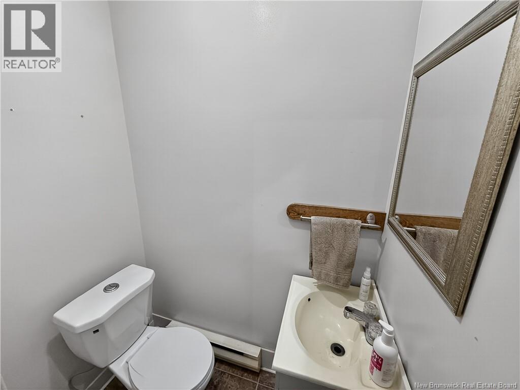 11 O'leary Street, Campbellton, New Brunswick  E3N 2X2 - Photo 11 - NB129771