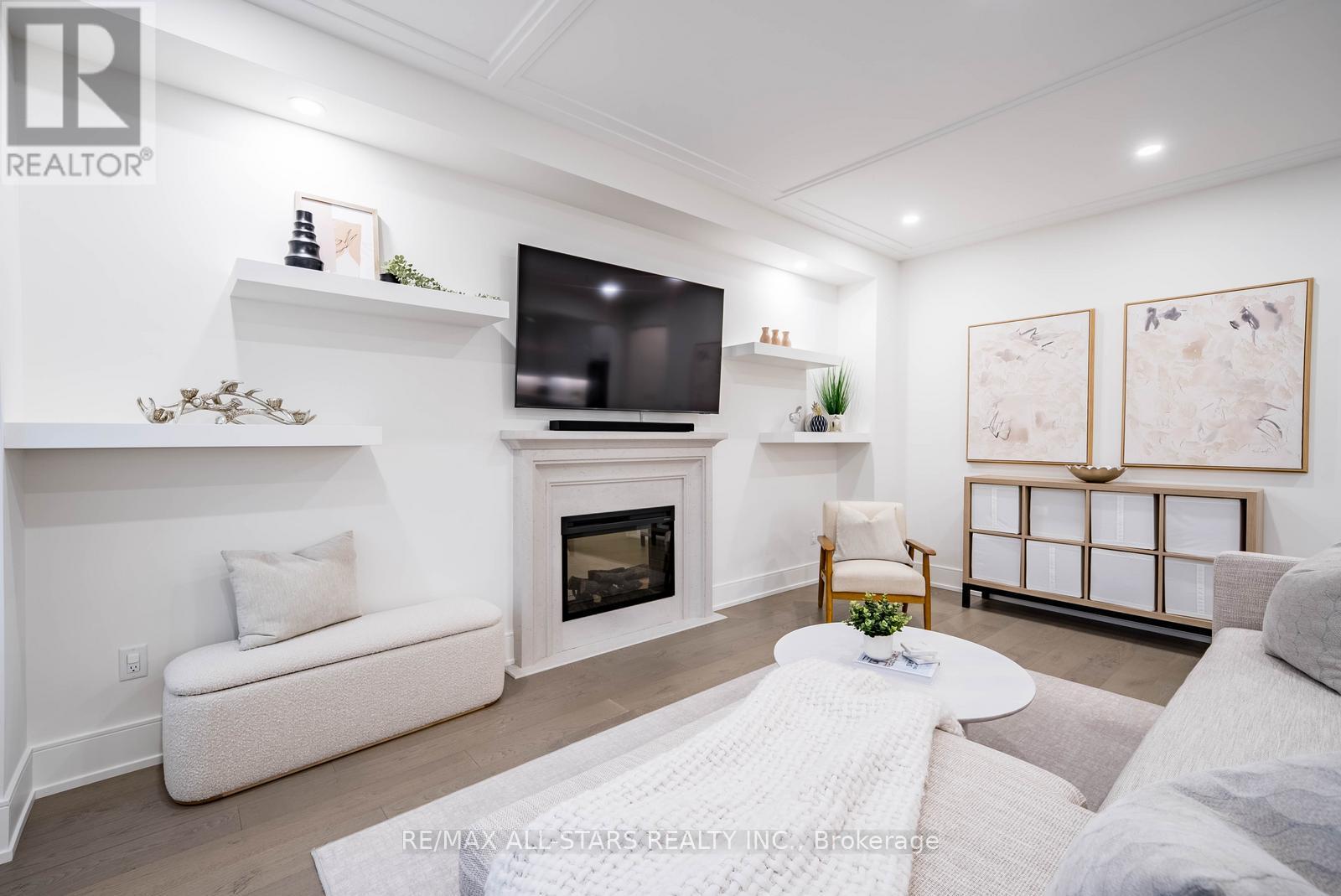 76 Boundary Boulevard, Whitchurch-Stouffville, Ontario  L4A 4W2 - Photo 14 - N12518150