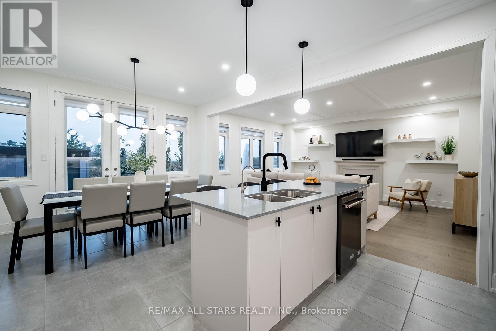 76 Boundary Boulevard, Whitchurch-Stouffville, Ontario  L4A 4W2 - Photo 19 - N12518150