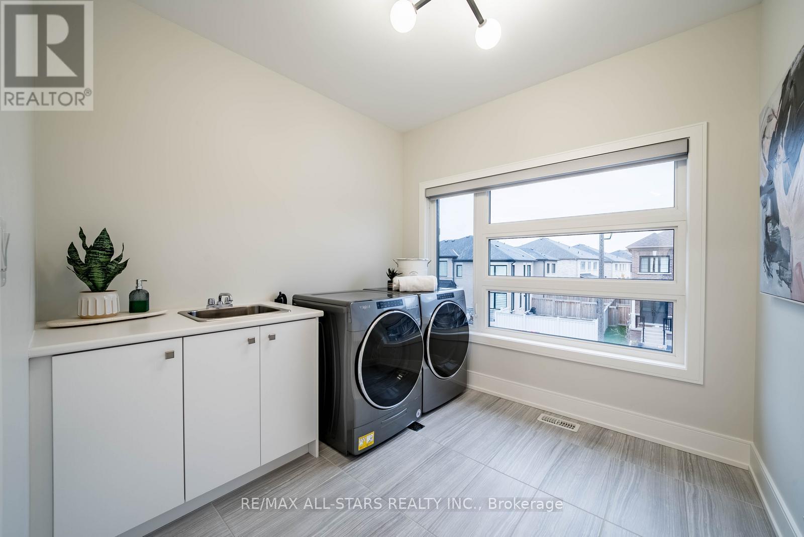 76 Boundary Boulevard, Whitchurch-Stouffville, Ontario  L4A 4W2 - Photo 40 - N12518150