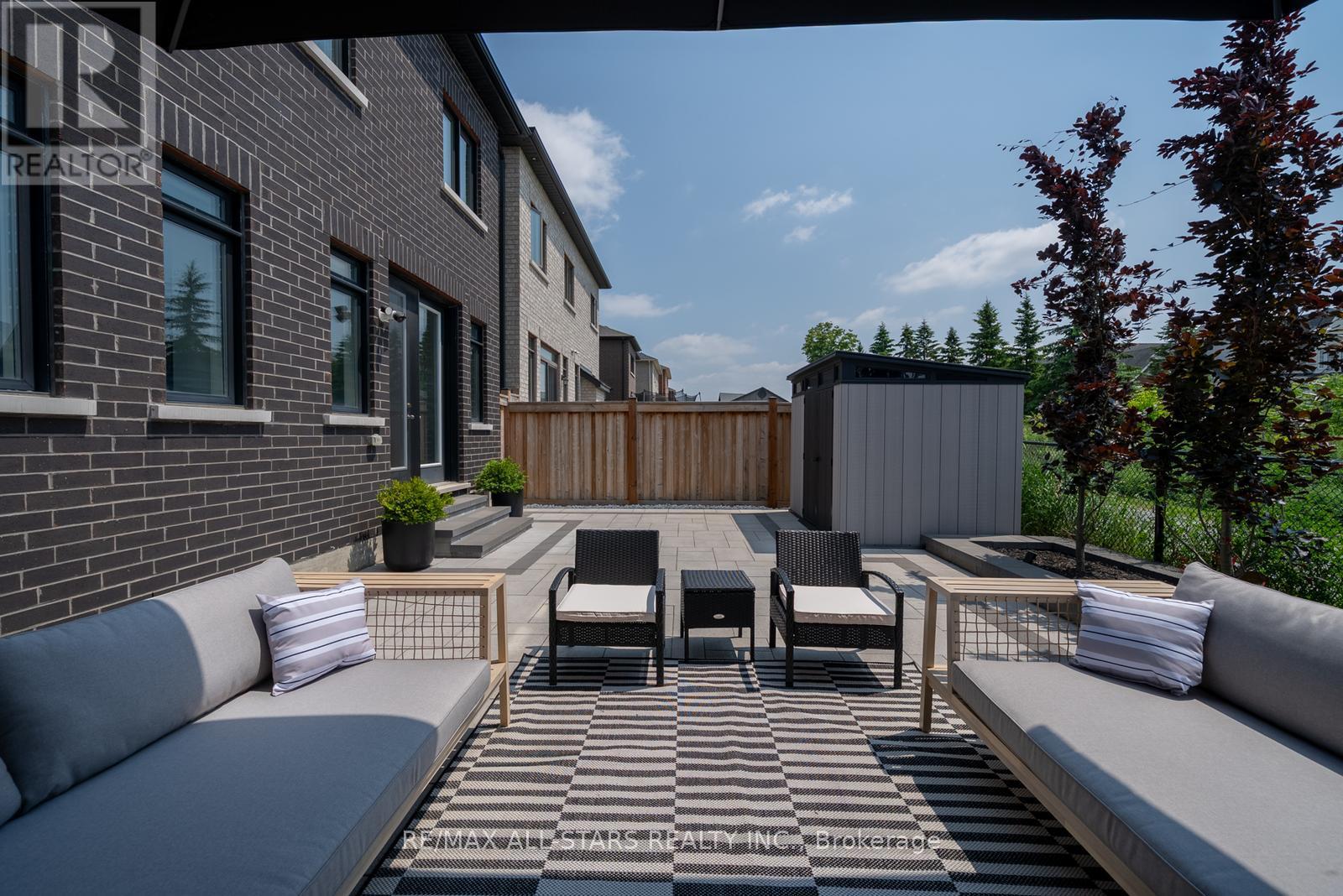 76 Boundary Boulevard, Whitchurch-Stouffville, Ontario  L4A 4W2 - Photo 44 - N12518150