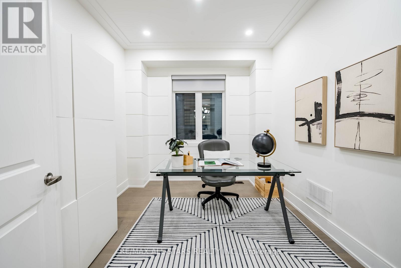 76 Boundary Boulevard, Whitchurch-Stouffville, Ontario  L4A 4W2 - Photo 8 - N12518150