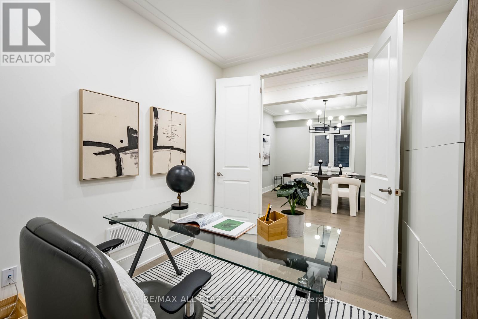 76 Boundary Boulevard, Whitchurch-Stouffville, Ontario  L4A 4W2 - Photo 9 - N12518150