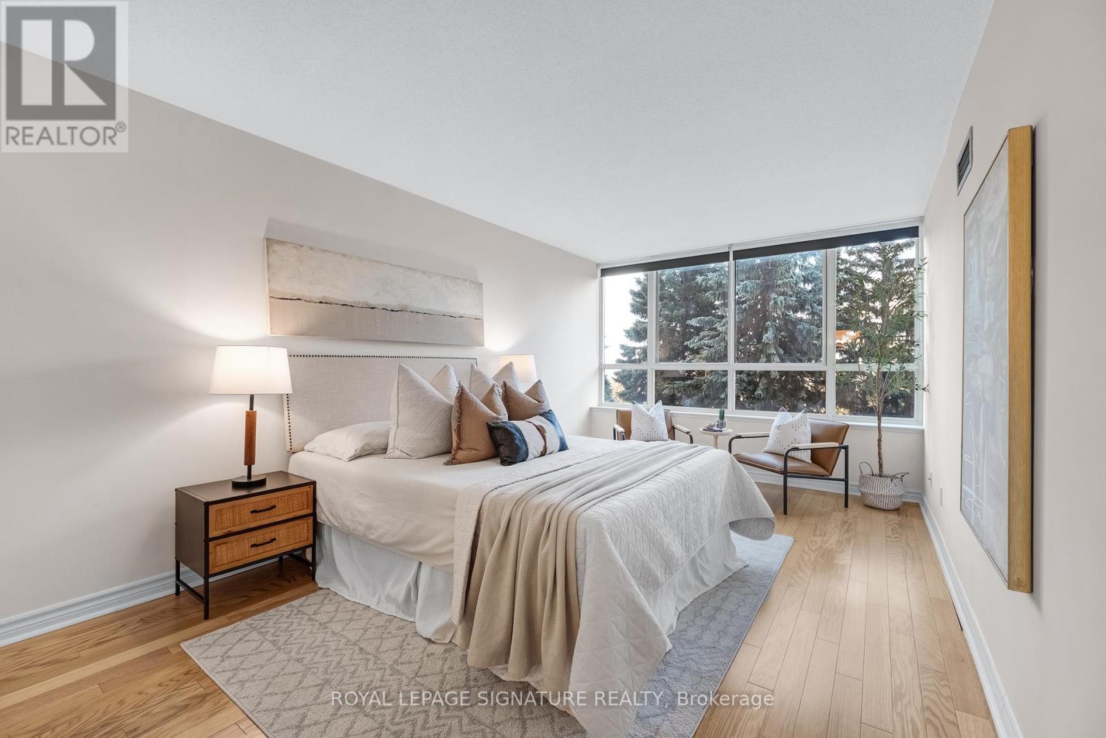 303 - 33 Weldrick Road E, Richmond Hill, Ontario  L4C 8W4 - Photo 14 - N12518180