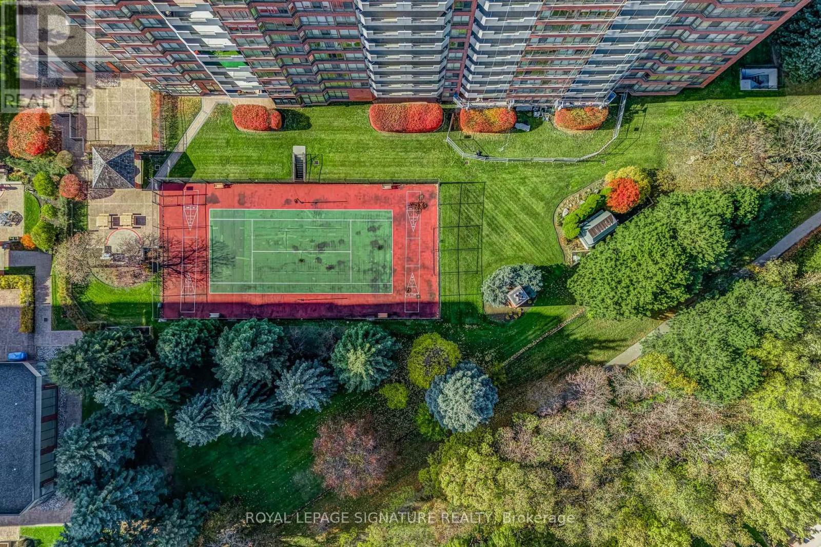 303 - 33 Weldrick Road E, Richmond Hill, Ontario  L4C 8W4 - Photo 34 - N12518180