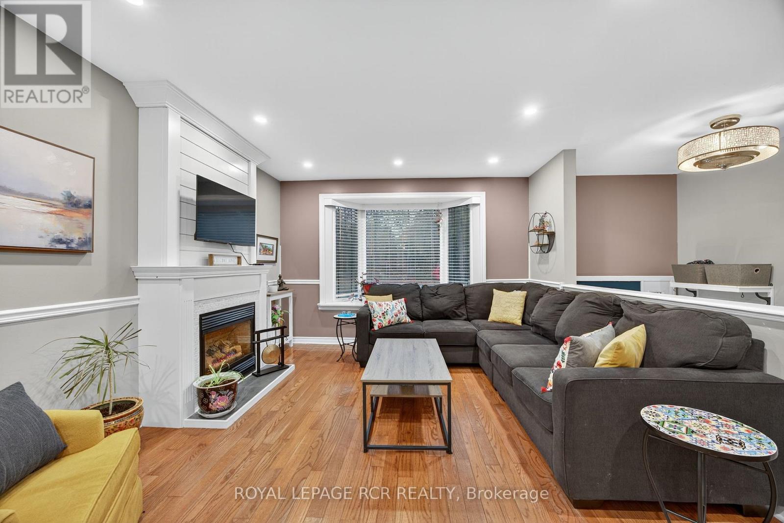 17 Pine Park Boulevard, Adjala-Tosorontio (Everett), Ontario  L0M 1J0 - Photo 6 - N12518222