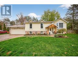 17 PINE PARK BOULEVARD, Adjala-Tosorontio, Ontario