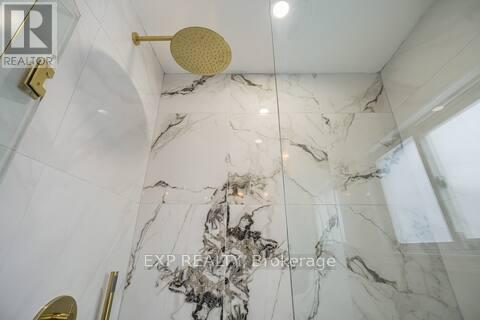 8 Elizabeth Street, St. Catharines, Ontario  L2R 2L1 - Photo 10 - X12517398