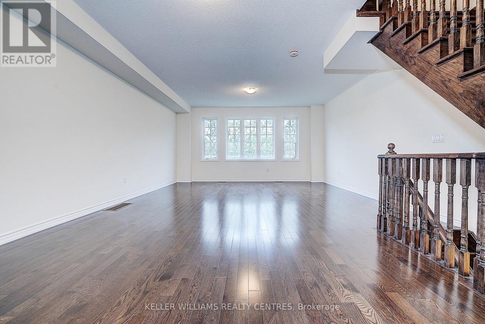 41 Milbourne Lane, Richmond Hill, Ontario  L4E 1G4 - Photo 11 - N12518238