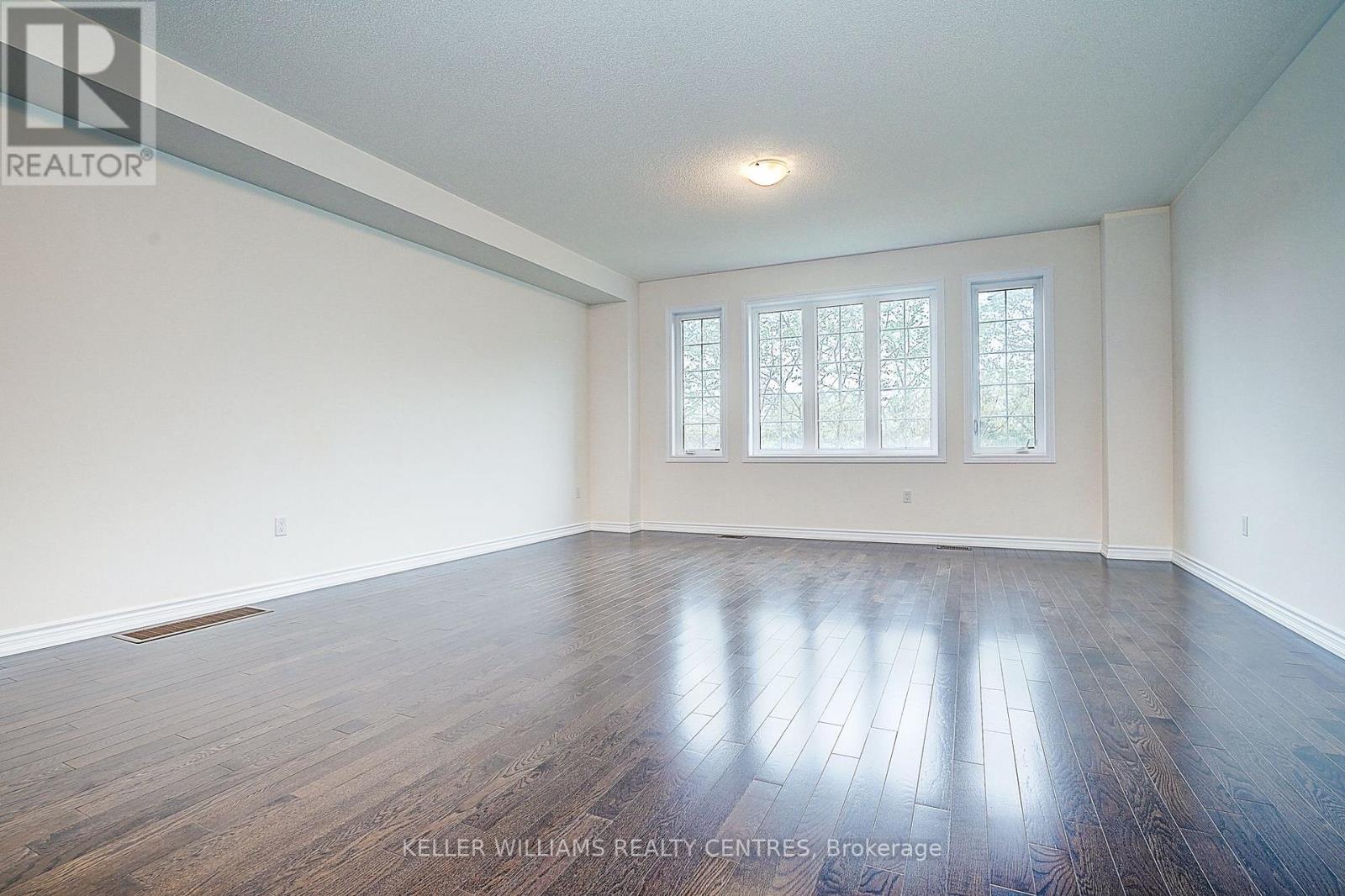 41 Milbourne Lane, Richmond Hill, Ontario  L4E 1G4 - Photo 14 - N12518238