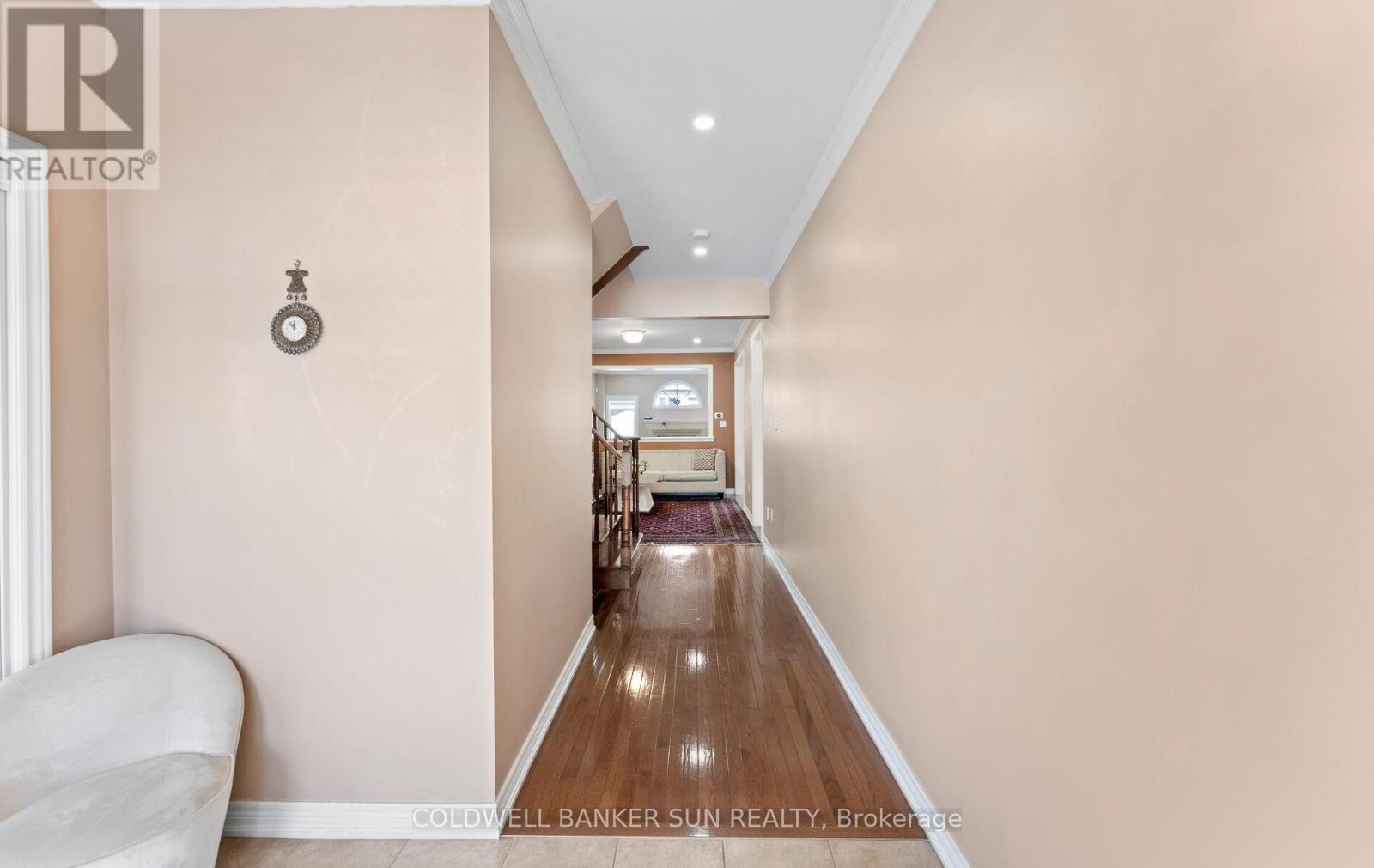 164 Canada Drive, Vaughan, Ontario  L4K 0K1 - Photo 9 - N12518240