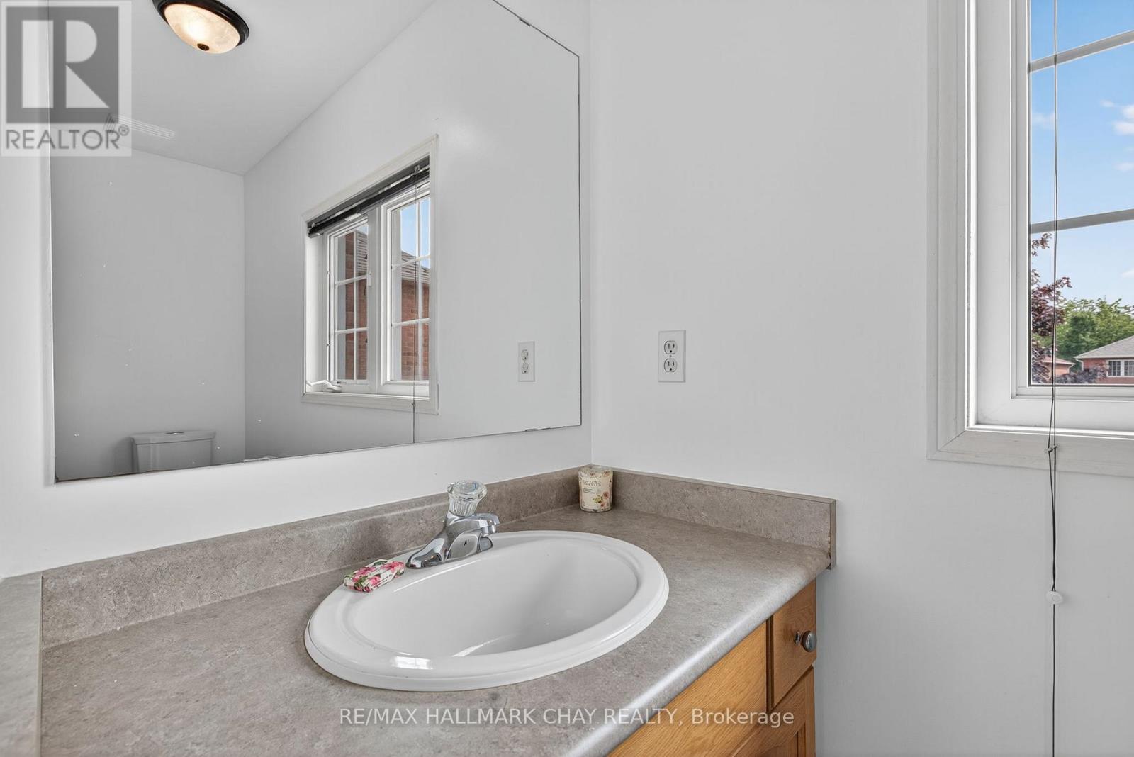 2017 Wilson Street, Innisfil, Ontario  L9S 4X9 - Photo 20 - N12518250