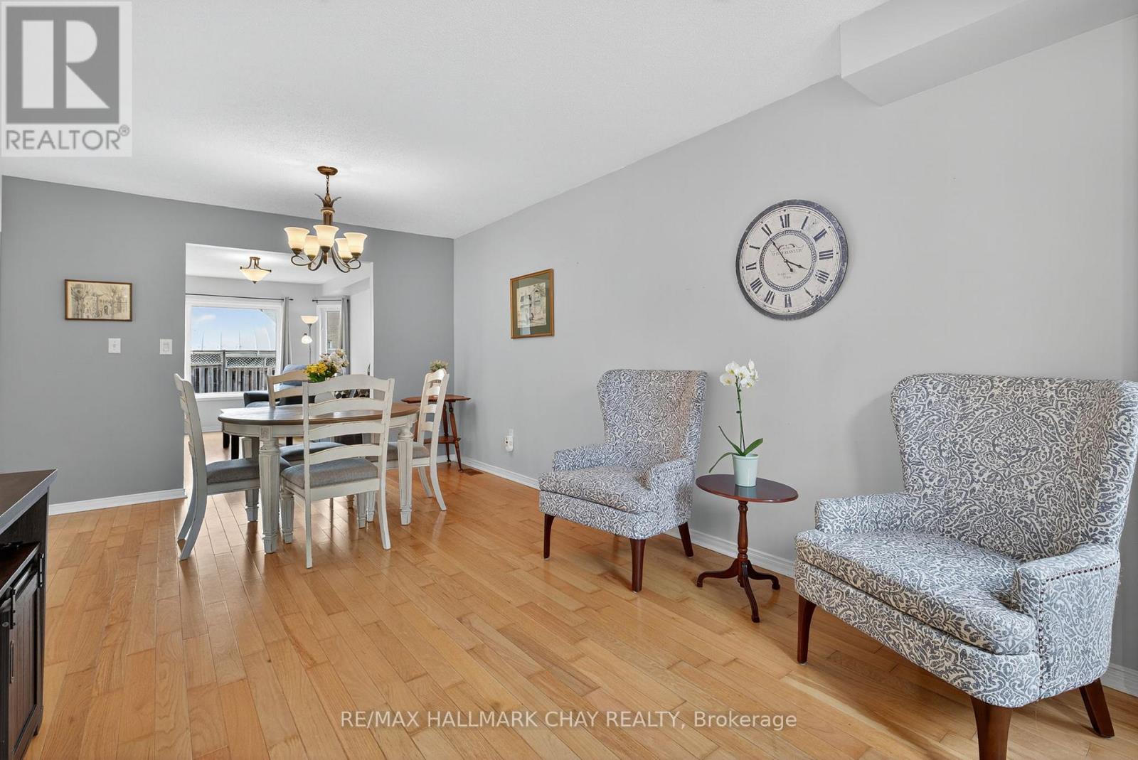 2017 Wilson Street, Innisfil, Ontario  L9S 4X9 - Photo 5 - N12518250