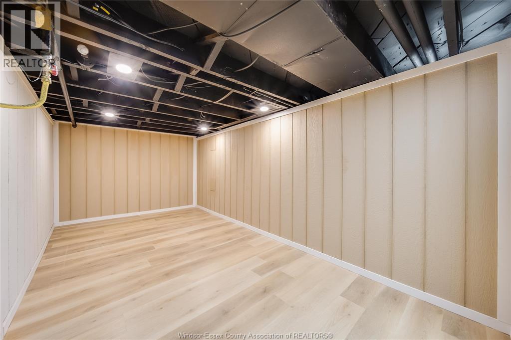 2241 Windermere Road, Windsor, Ontario N8W 2S7 - Photo 32 - 25028259