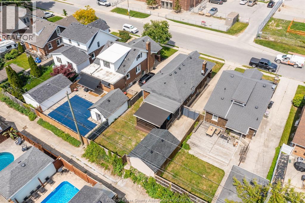 2241 Windermere Road, Windsor, Ontario N8W 2S7 - Photo 47 - 25028259