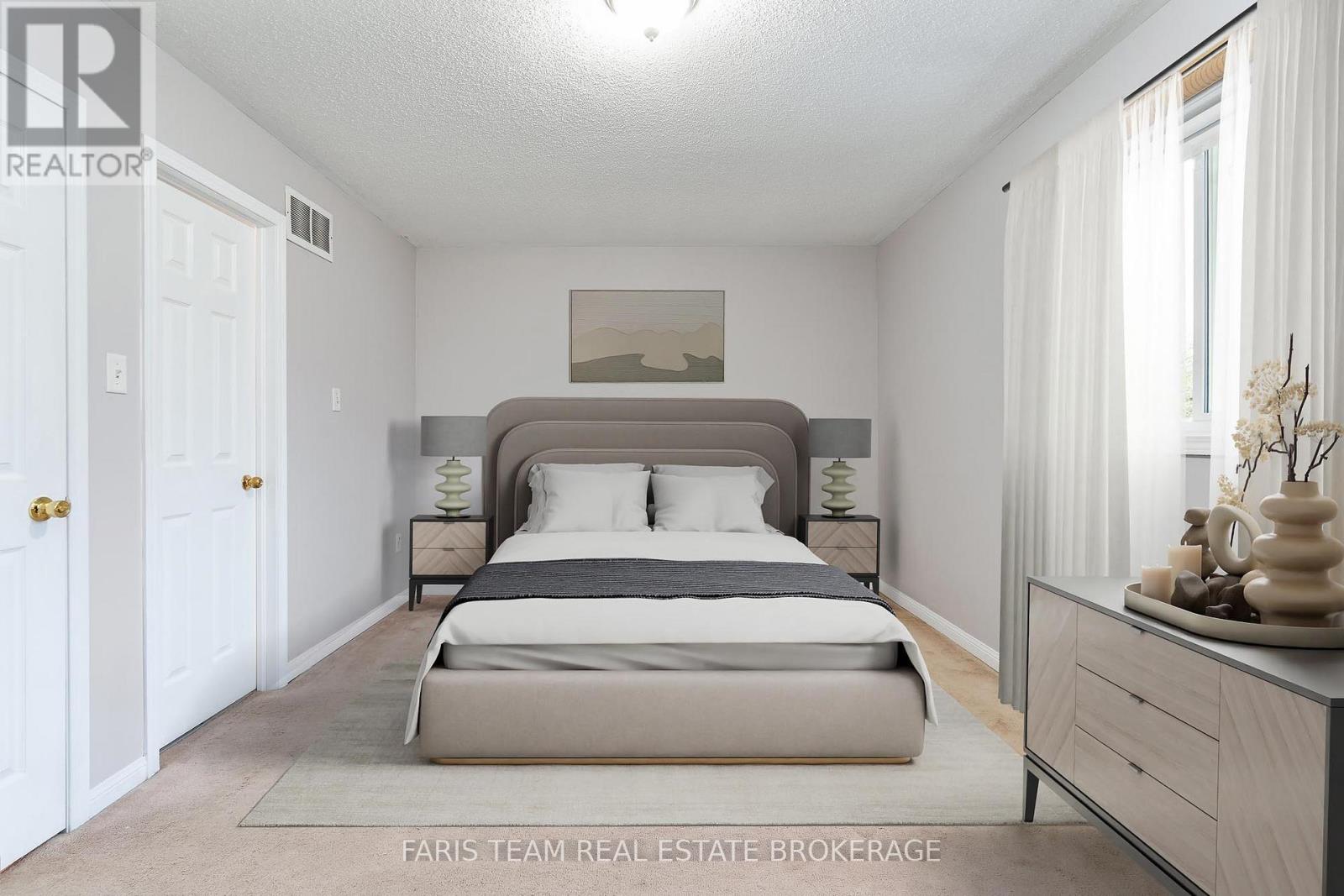 69 Pringle Drive, Barrie (Edgehill Drive), Ontario  L4N 0R2 - Photo 12 - S12518200