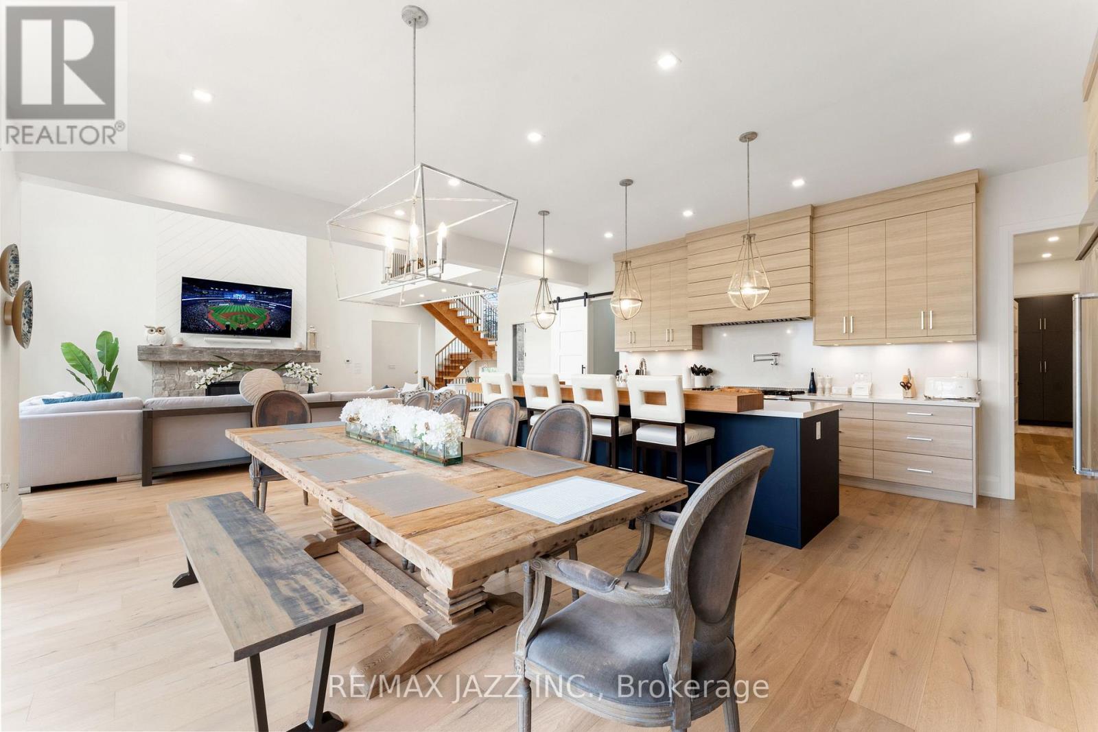 147 Elysian Fields Road, Kawartha Lakes, Ontario K0M 1G0 - Photo 12 - X12518312