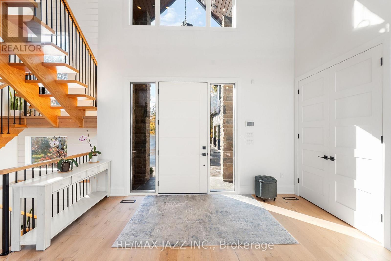 147 Elysian Fields Road, Kawartha Lakes, Ontario K0M 1G0 - Photo 21 - X12518312